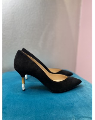 Decolte suede cigarettes