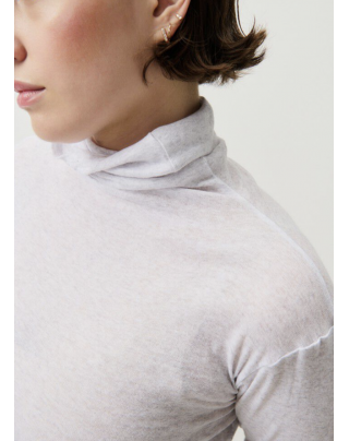 T-shirt dolcevita aderente grigia